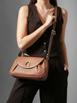 Shoulder Bag Shadow Leather Etrier Beige shadow ESHA163M-vue-porte